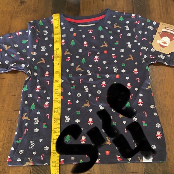 Free Planet Christmas T-Shirt - Picture 8 of 10